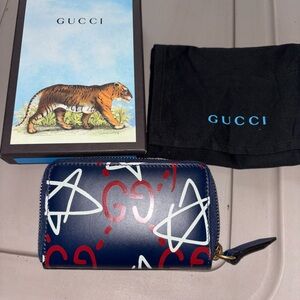Gucci Navy and Red Zip Wallet